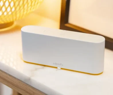 closeup-somfy-tahoma-switch