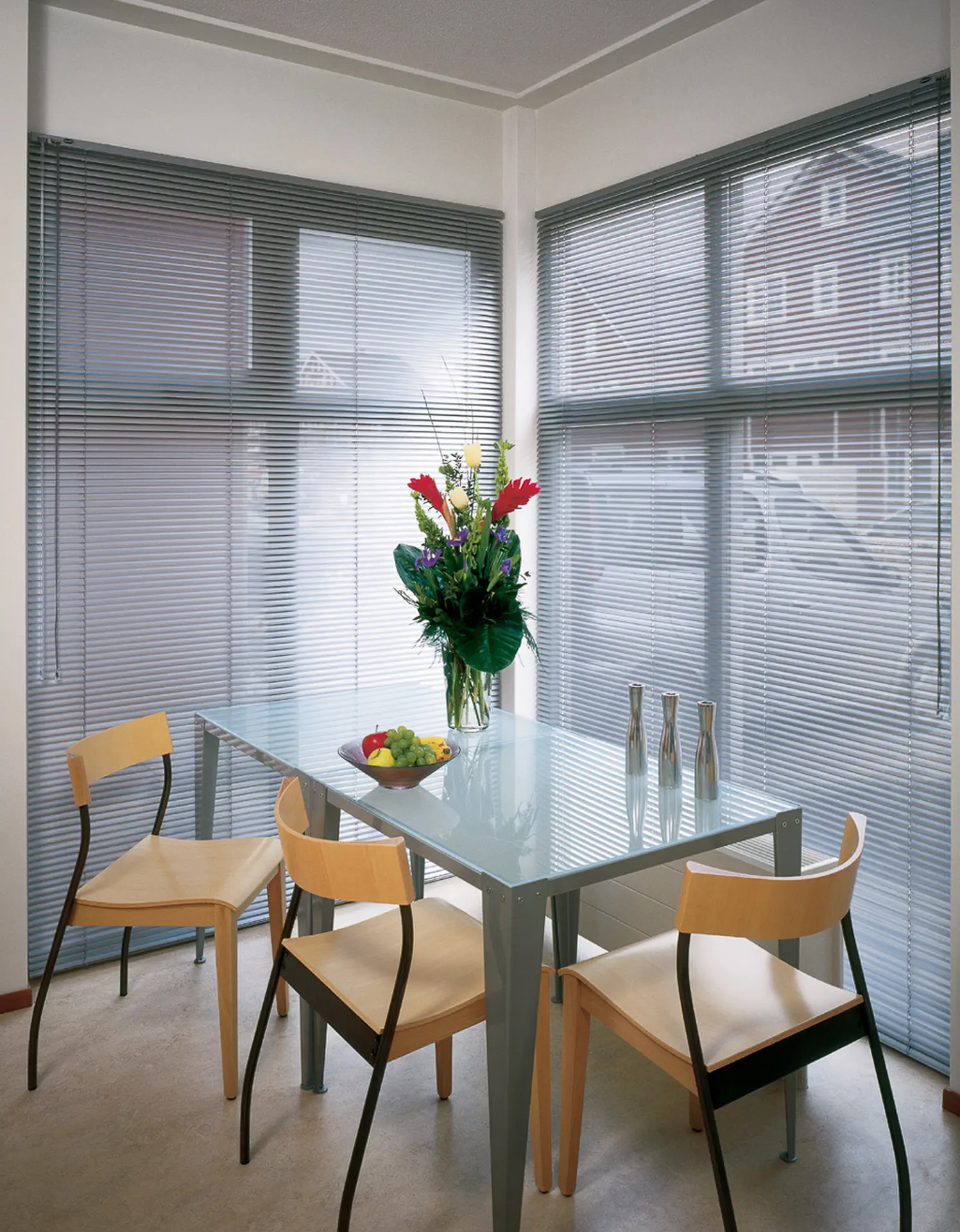 sandnes-markise_persienner_vb-001-_eetkamer-sunway_ sandnes-markise_persienner_vb-001-_eetkamer-sunway_