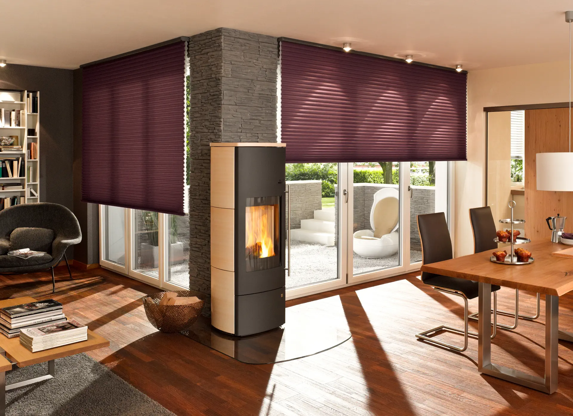 sandnes-markise_plissegardiner_duette-shades-full-room-photo-purple-in-living-room- sandnes-markise_plissegardiner_duette-shades-full-room-photo-purple-in-living-room-